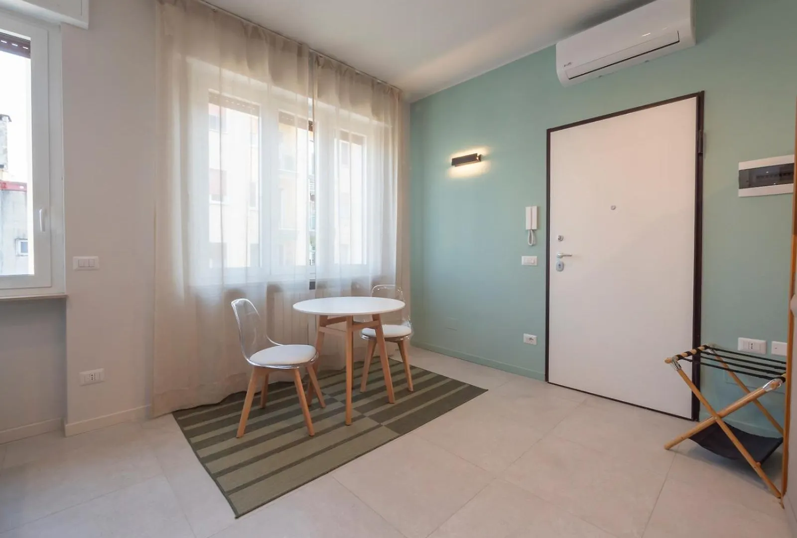 Nice Studio Close To The M3 Metro Milan Italy