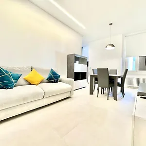 Be-c0 Luxury & Family Milán