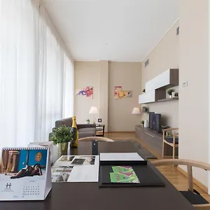  Διαμέρισμα Hemeras Boutique Homes - Design Near Duomo Cathedral